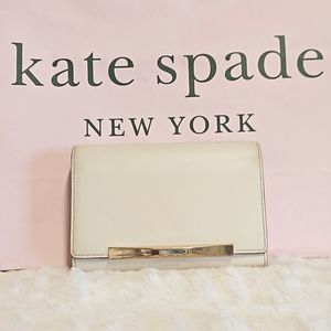 Kate Spade Trifold cream Wallet great condition